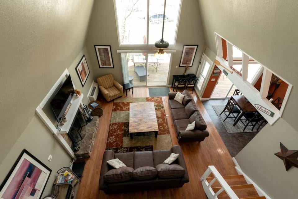 Lakeside Bliss Your Ozarks Getaway House in Lake of the Ozarks
