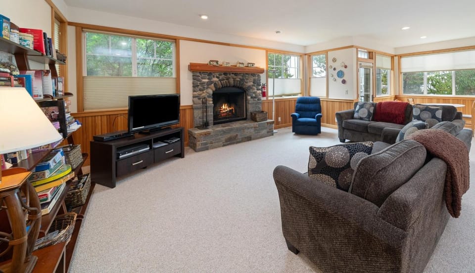 Valentine's House MCA#525 House in Manzanita