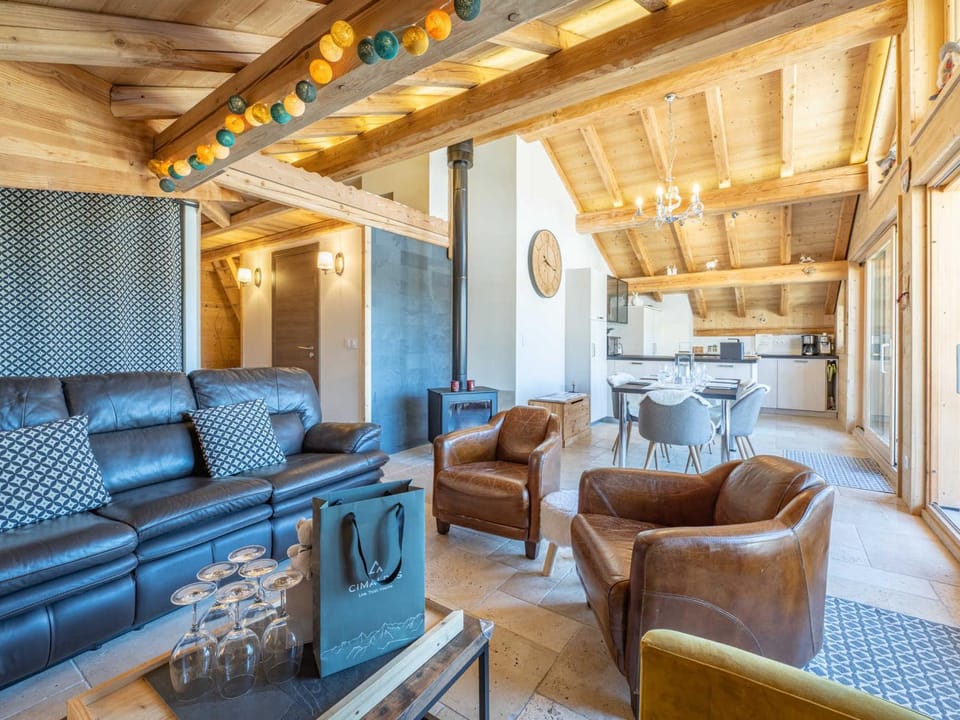 Appartement 3 Pièces Centre Alpe d'Huez avec Parking et WIFI - FR-1-645-44 Apartment in L'Alpe d'Huez