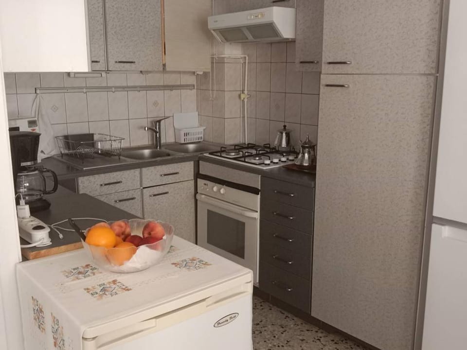 Appartement T3 à 50m de la plage, proche centre - FR-1-696-50 Apartment in Canet-en-Roussillon