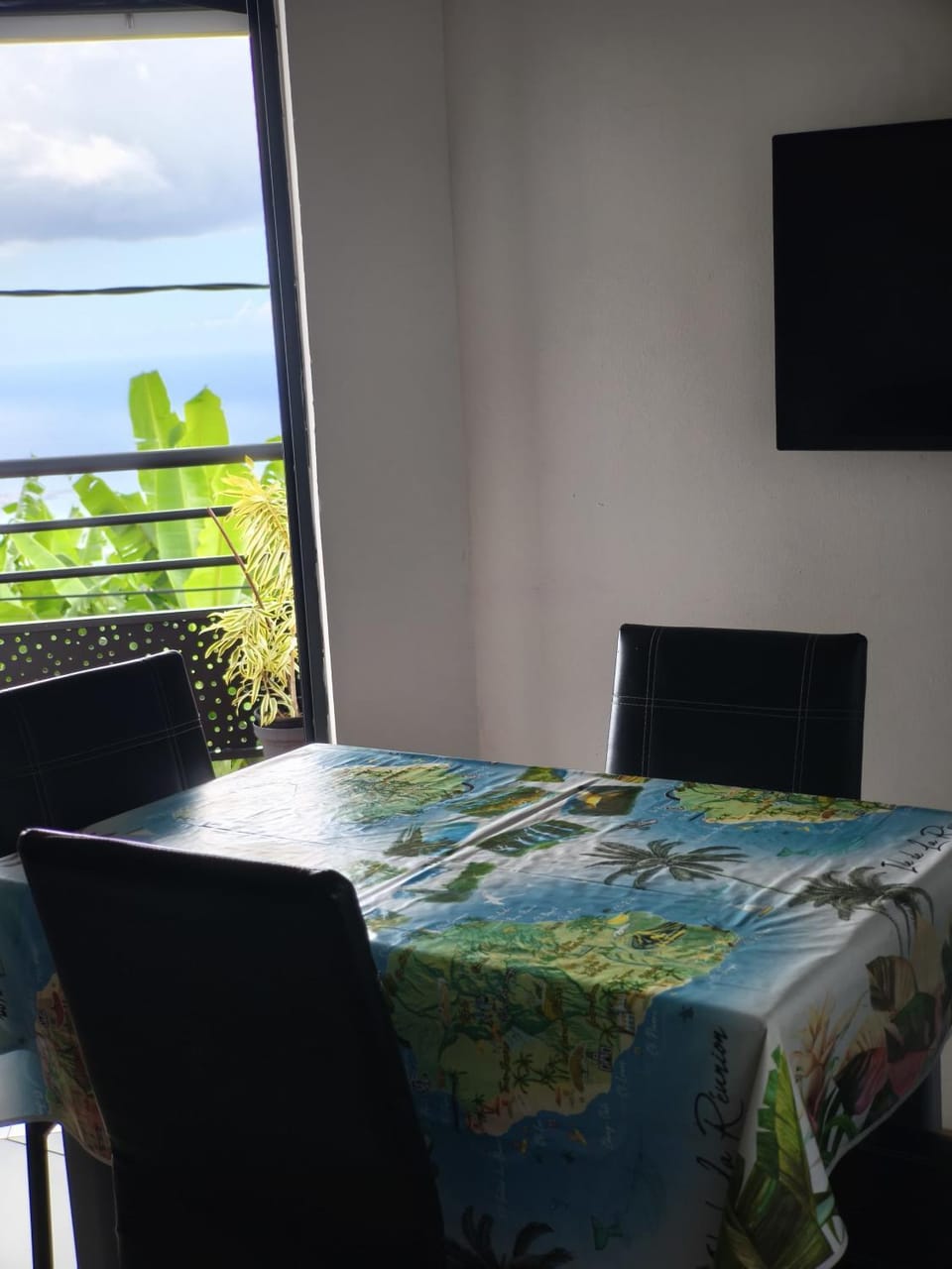 Inn Bethel Asia Apartment in Saint-Paul