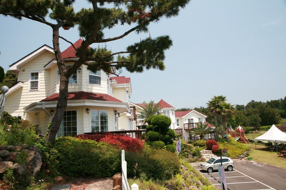 Jeju Dasom House in South Korea