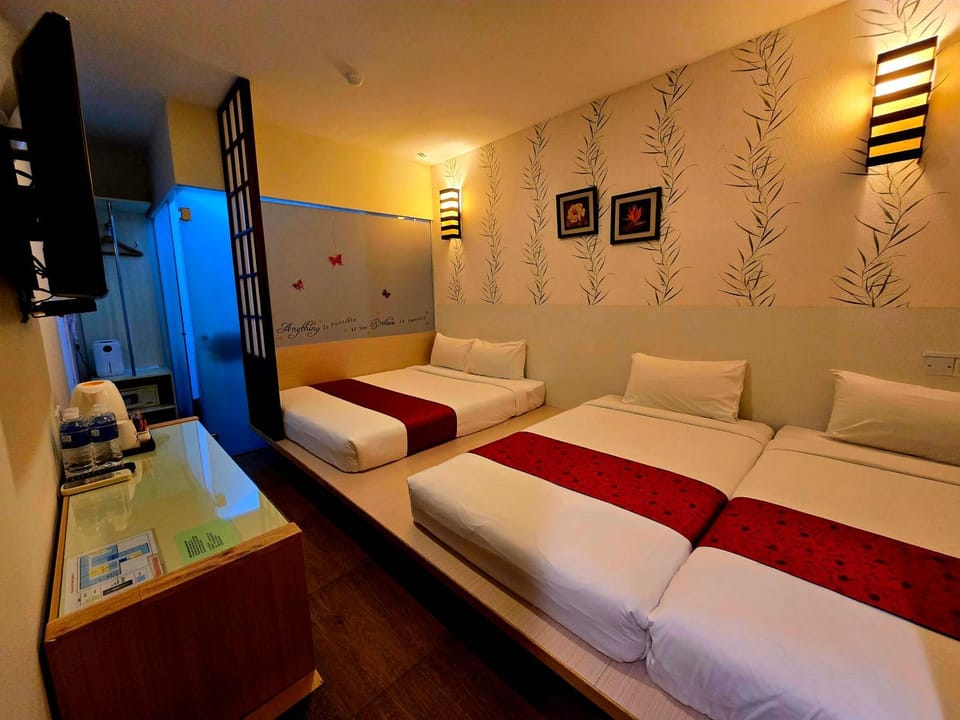 Eight Days Boutique Hotel - Permas Jaya Hotel in Johor Bahru