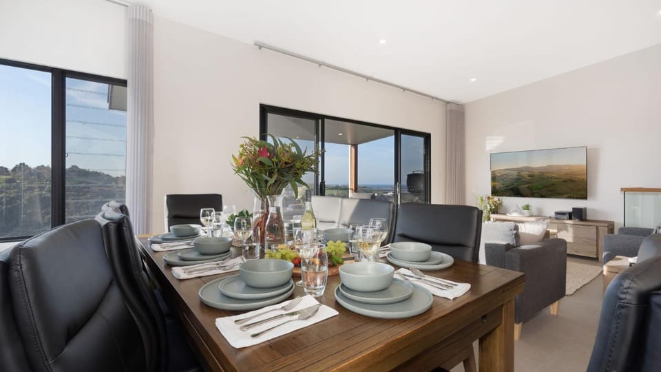 Hilltop Haven House in Kiama