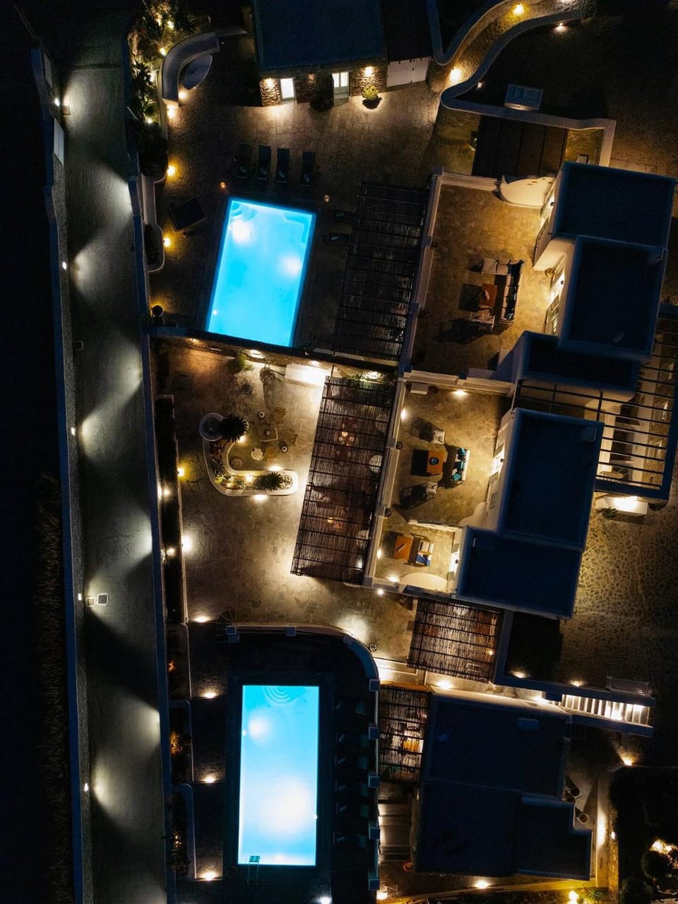 Mando Pool Villas w Sea Views - Five Bedrooms Villa in Mykonos, Mikonos 846 00, Greece