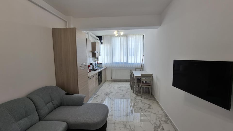 Kitchen or kitchenette, Seating area