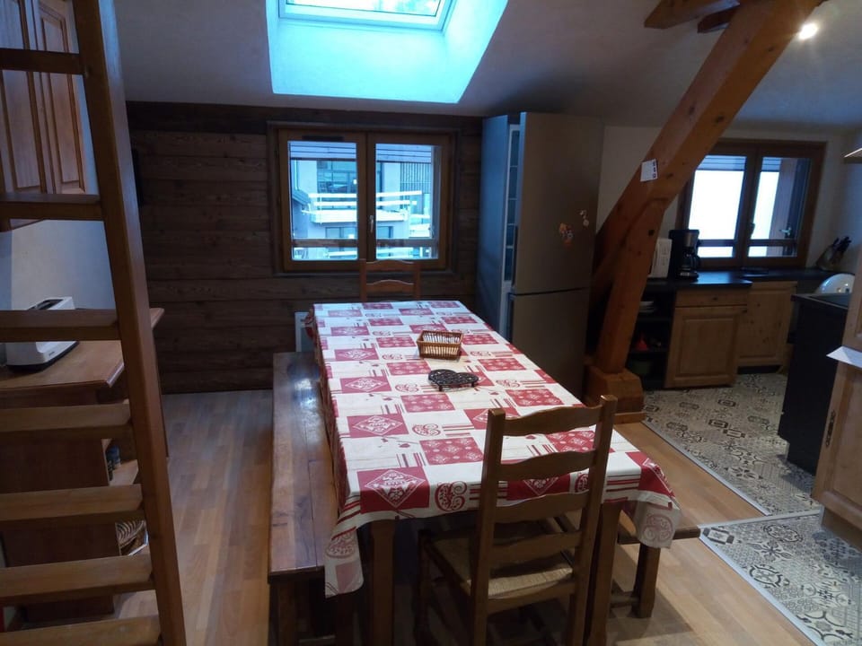 Résidence Bon Accueil - 4 pièces + 2 mezzanine 12 personnes 3 expo est MAE-3664 Apartment in Auvergne-Rhône-Alpes