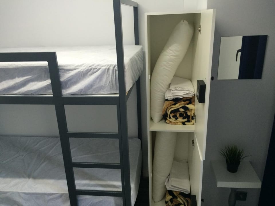 Chameleon Youth Hostel Alicante Hostel in Alicante
