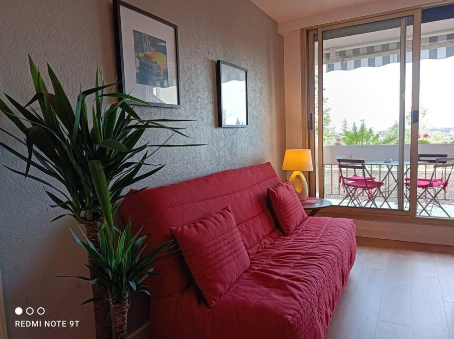 Balcony/Terrace, Living room