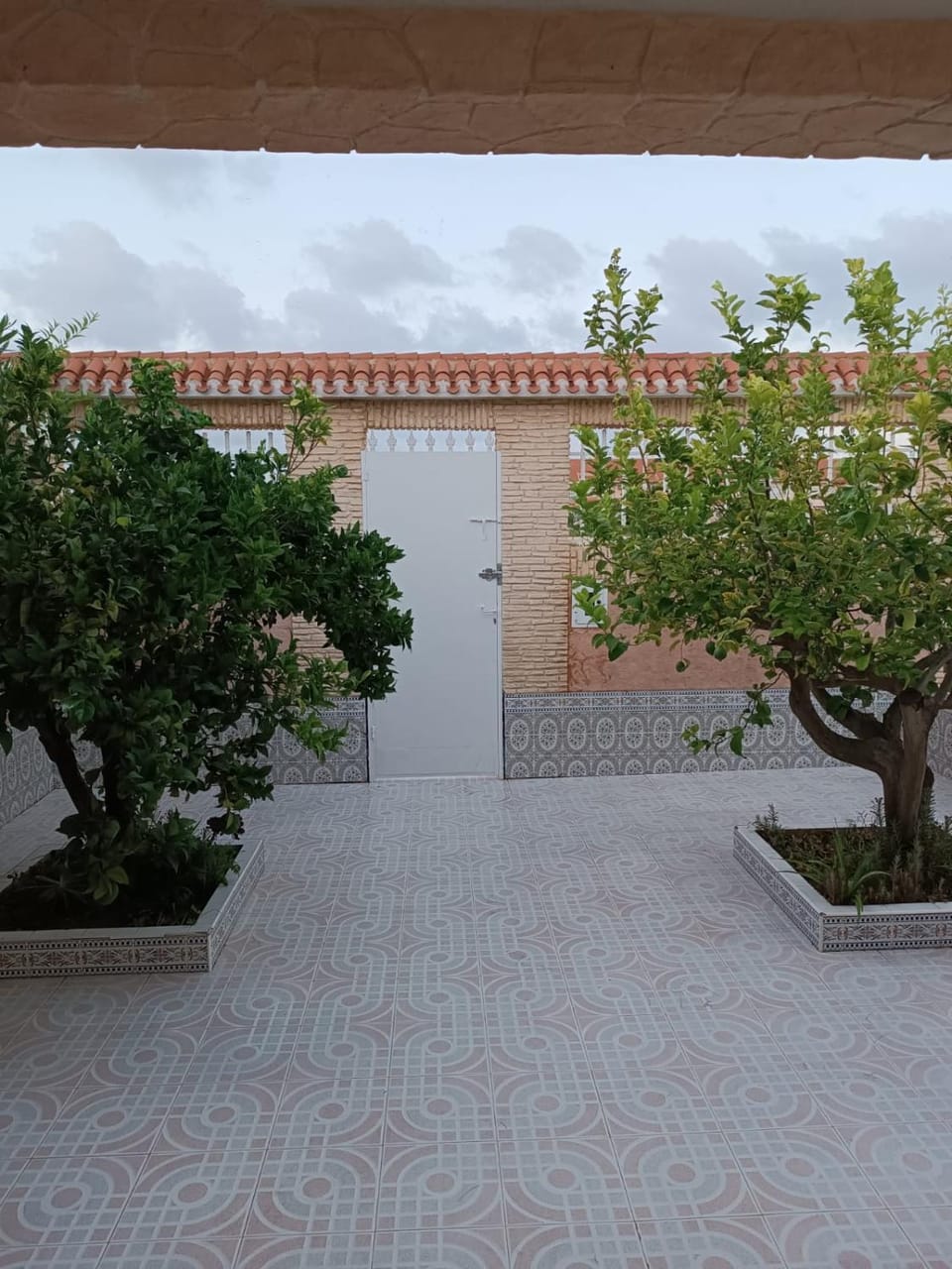 Property building, Day