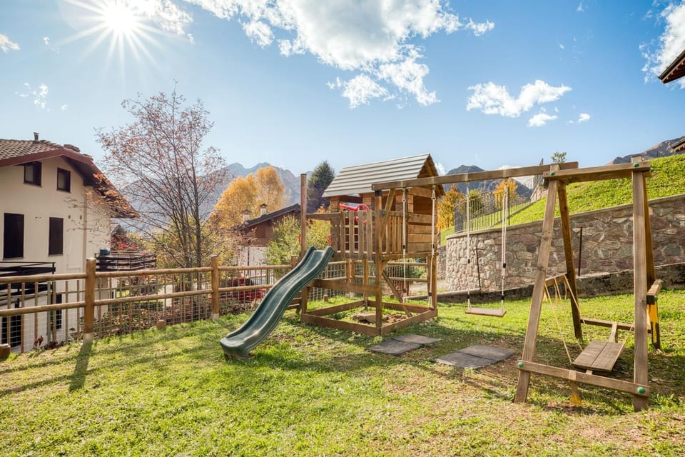 Baitèl de Sòt e Sura - Appartamenti Apartment in Province of Brescia