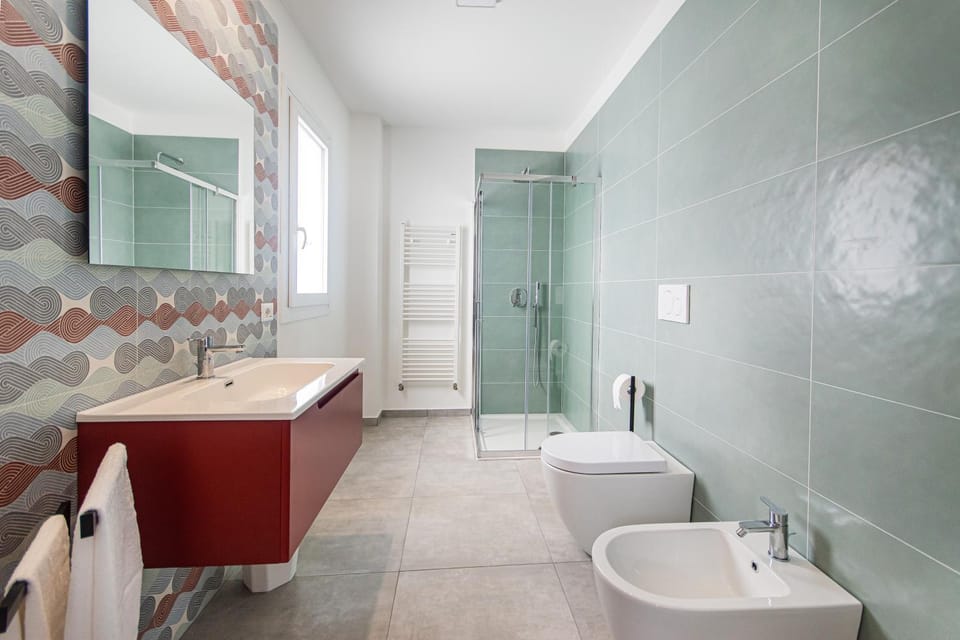 Shower, Toilet, Bathroom, bidet