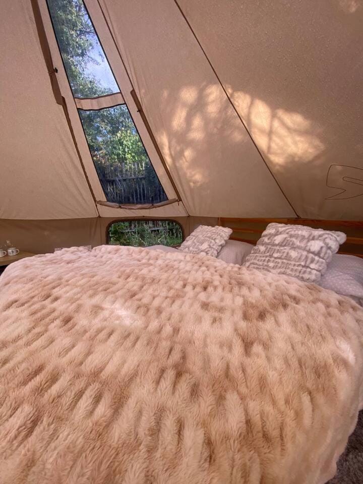 Hvězdný glamping Luxury tent in Czechia