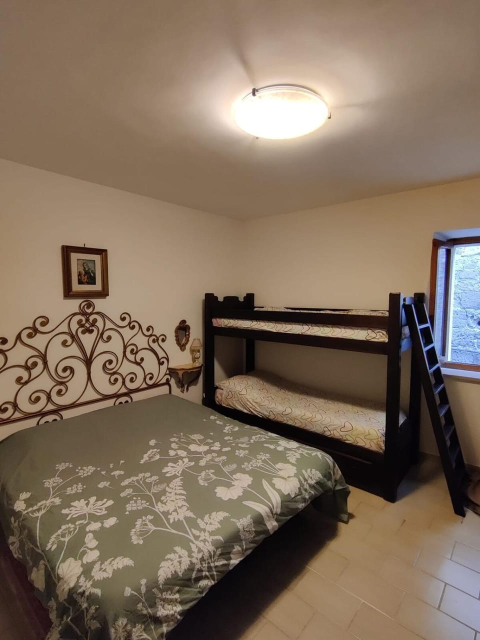 Bed, Bedroom, bunk bed