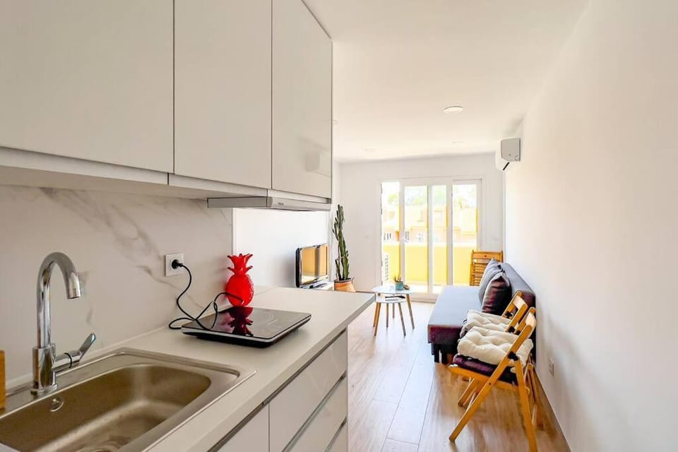 OleHolidays 624 Duplex Carib Playa 200 mts. playa Apartment in Marbella