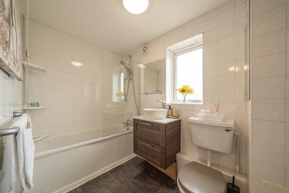 Modern 2 Bedroom Apartment Apartment in London Borough of Camden