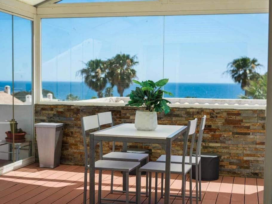 Balcony/Terrace, Seating area, Dining area