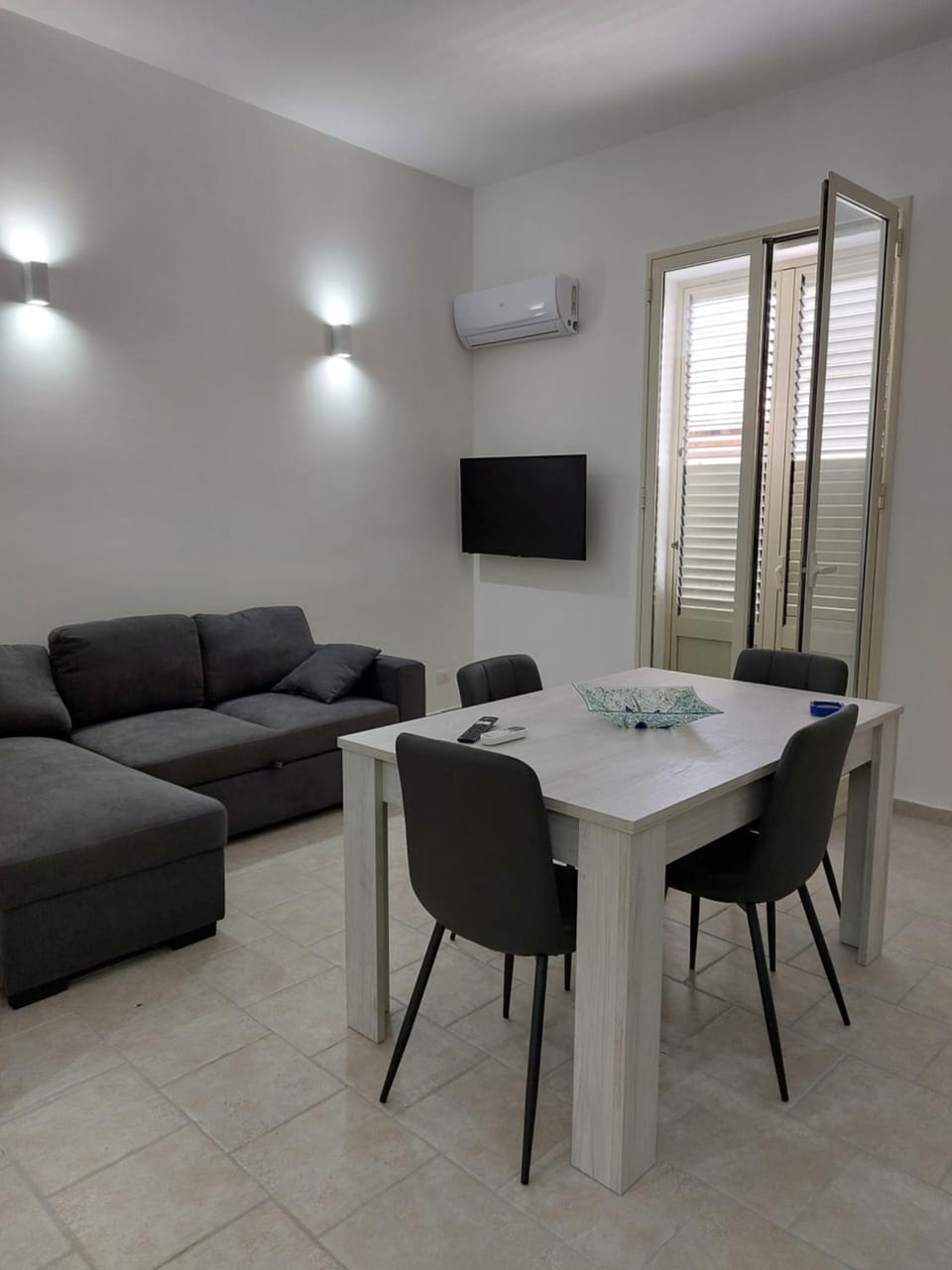 Levante Apartment in Terrasini