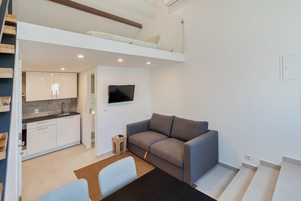 Kitchen or kitchenette, Living room, kitchen