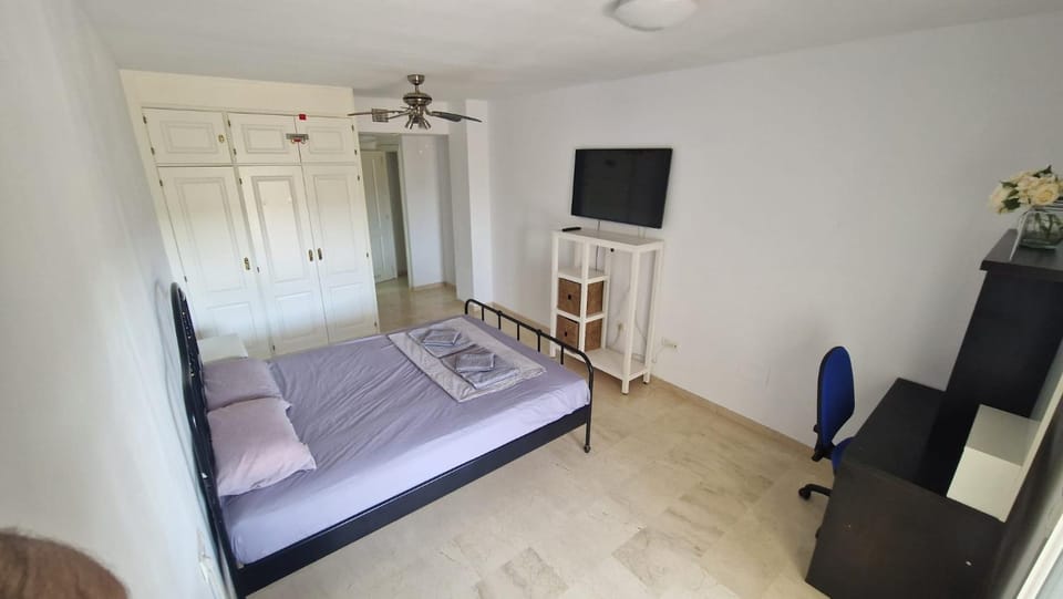 HillView Rooms in Manilva Apartment in Costa del Sol