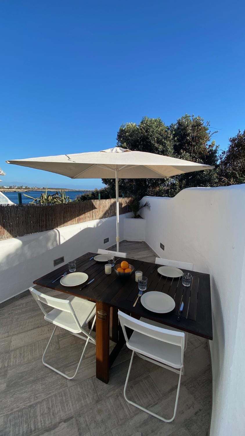 Balcony/Terrace, furniture