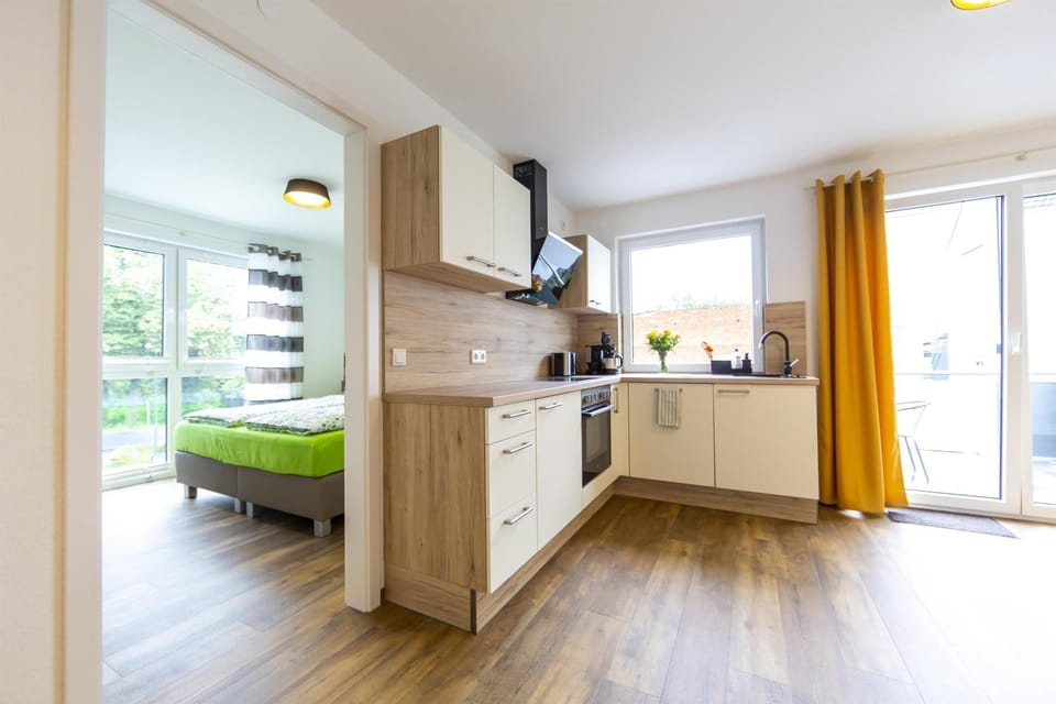 Kitchen or kitchenette, Bedroom