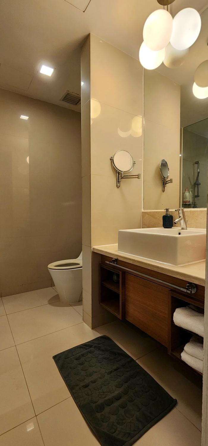 Toilet, Bathroom