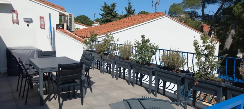 La colombe- 300m de la plage- grande terrasse- Climatisation House in Argeles-sur-Mer