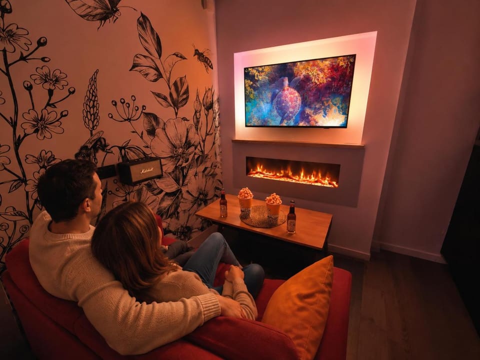 TV and multimedia, Living room, Seating area