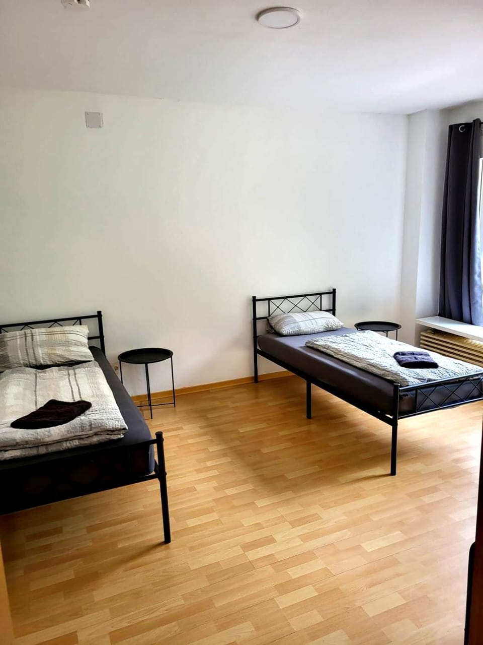 Monteurzimmer am Bahnhof Biesenthal - 3 große Apartments Apartment in Germany