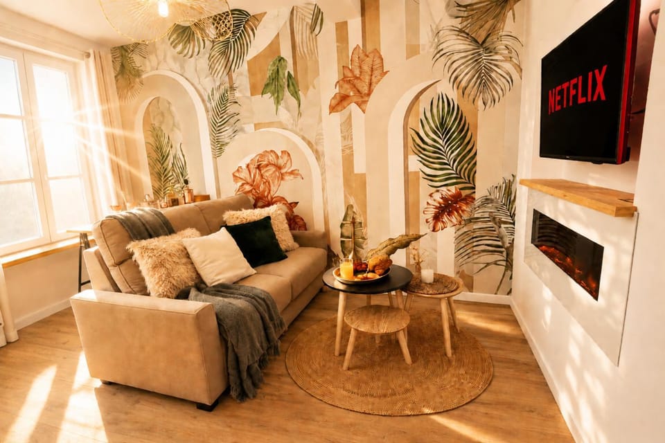 TV and multimedia, Living room, Seating area