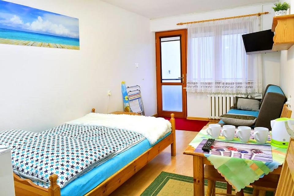 TV and multimedia, Photo of the whole room