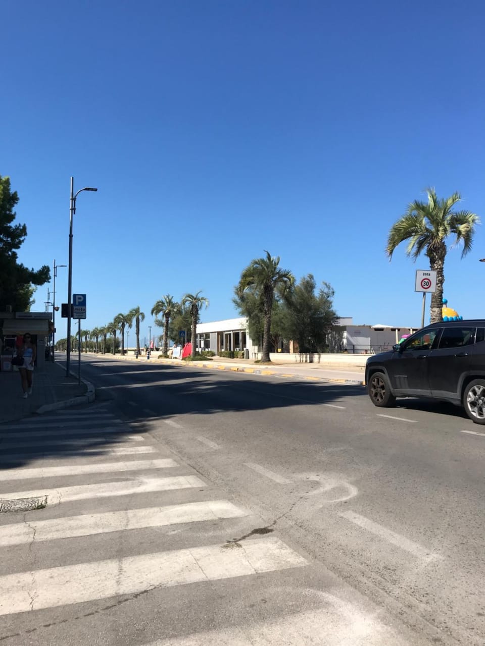 Neighbourhood, Street view, Location
