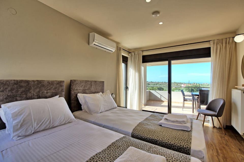 Bed, View (from property/room), Photo of the whole room, Bedroom, towels, air conditioner