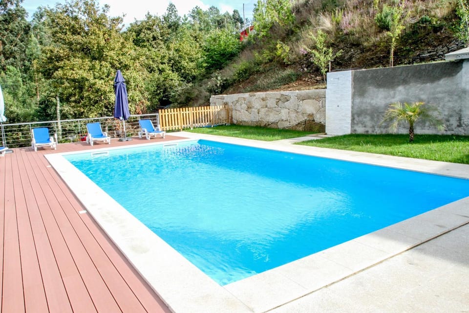 Day, Pool view, Swimming pool, sunbed