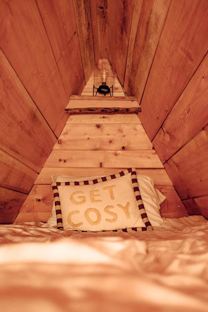 Pattys Barn Holiday Cottages, Cabins and Venue Hire Cabin in Wyre District