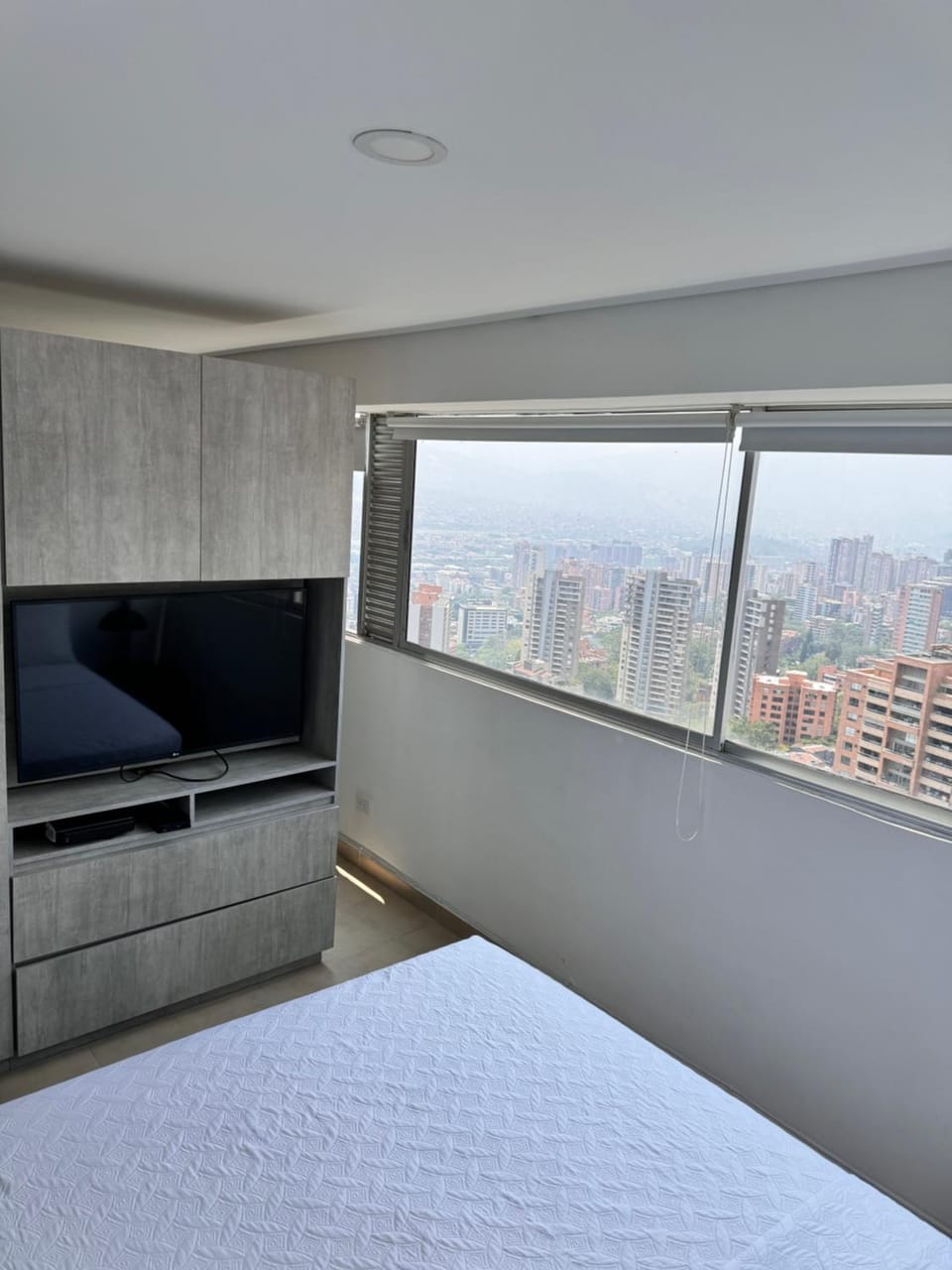 2511 Suite Moderna y de lujo con la mejor vista a la ciudad - Poblado Medellín Apartment in Medellin