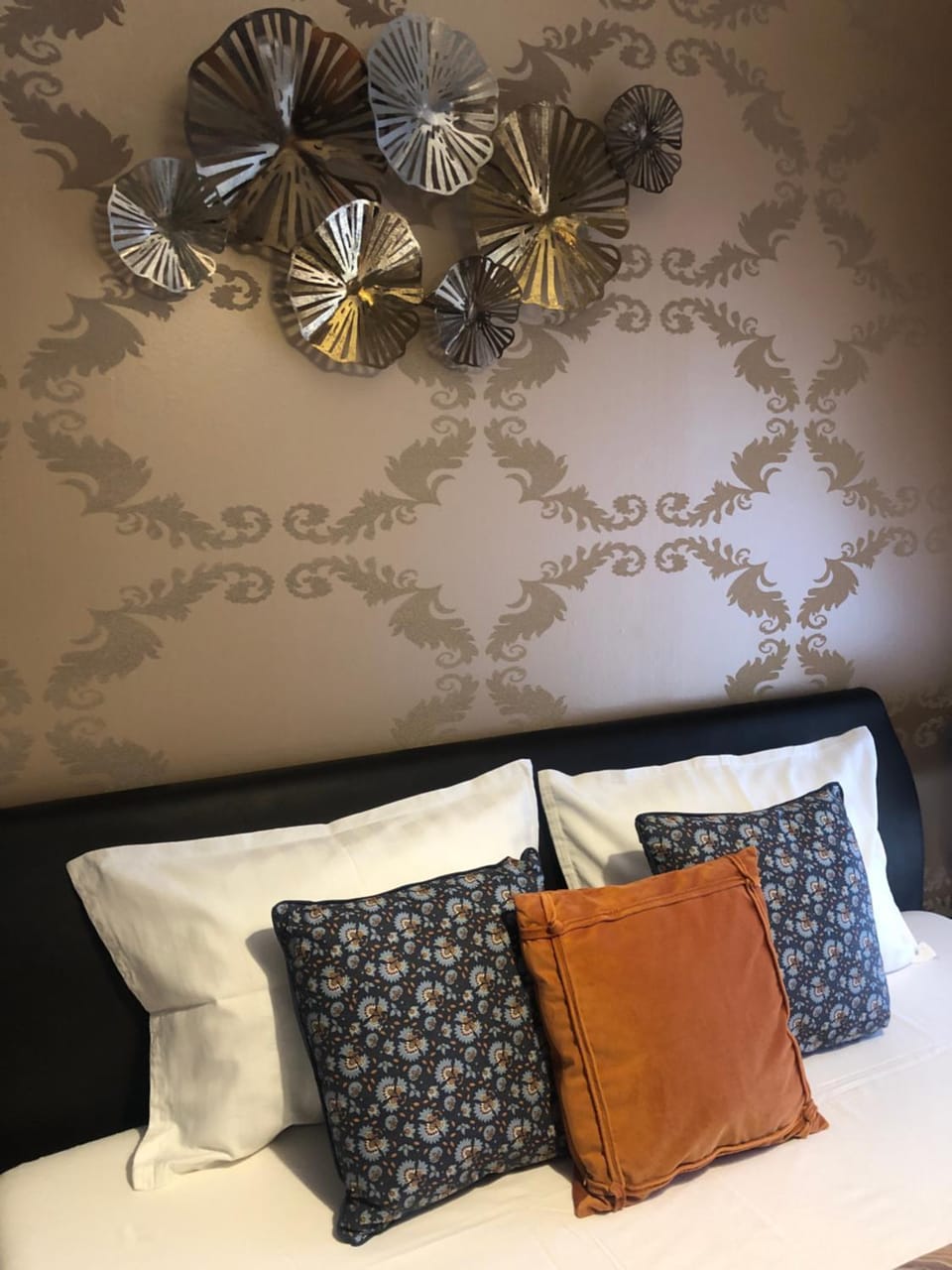 Family Retreat Politehnica Park Apartment in Bucharest