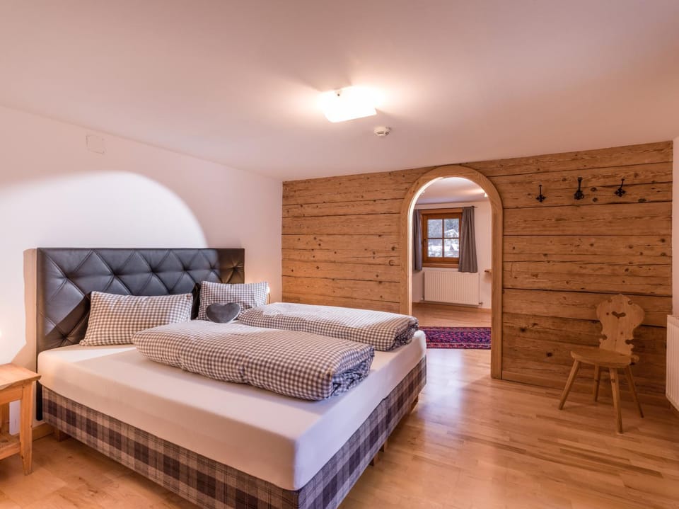 Ferienwohnungen Altginzling Bed and Breakfast in Tyrol