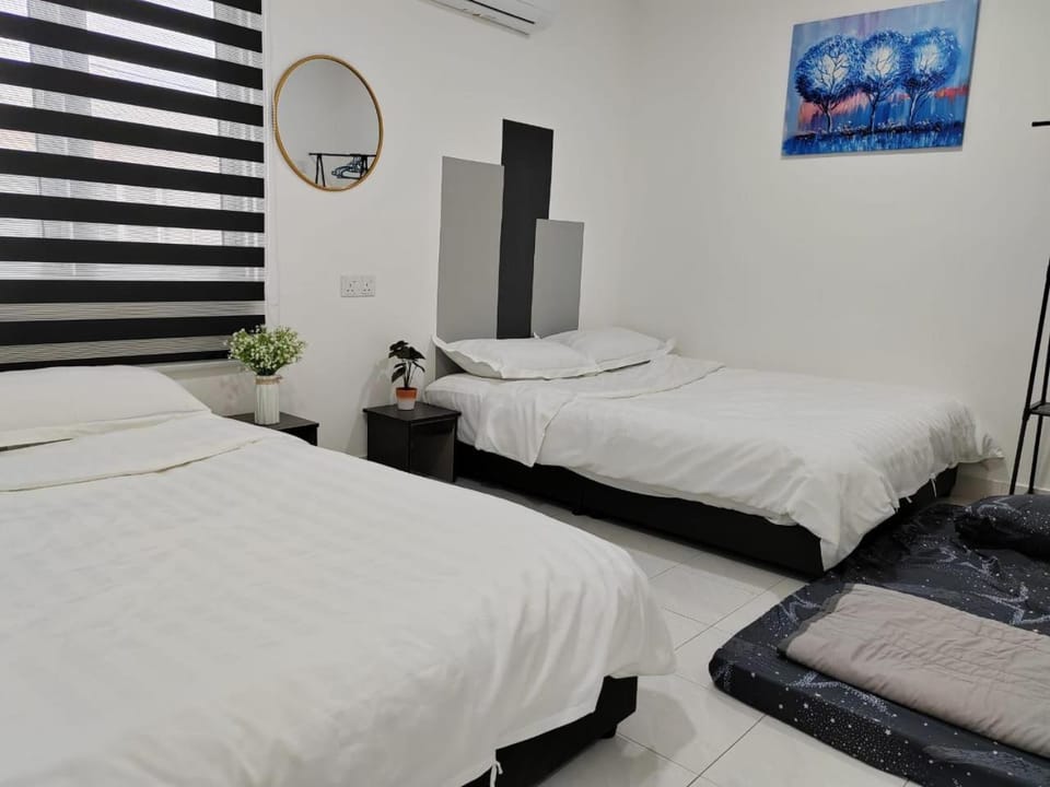 Bed, Bedroom, air conditioner