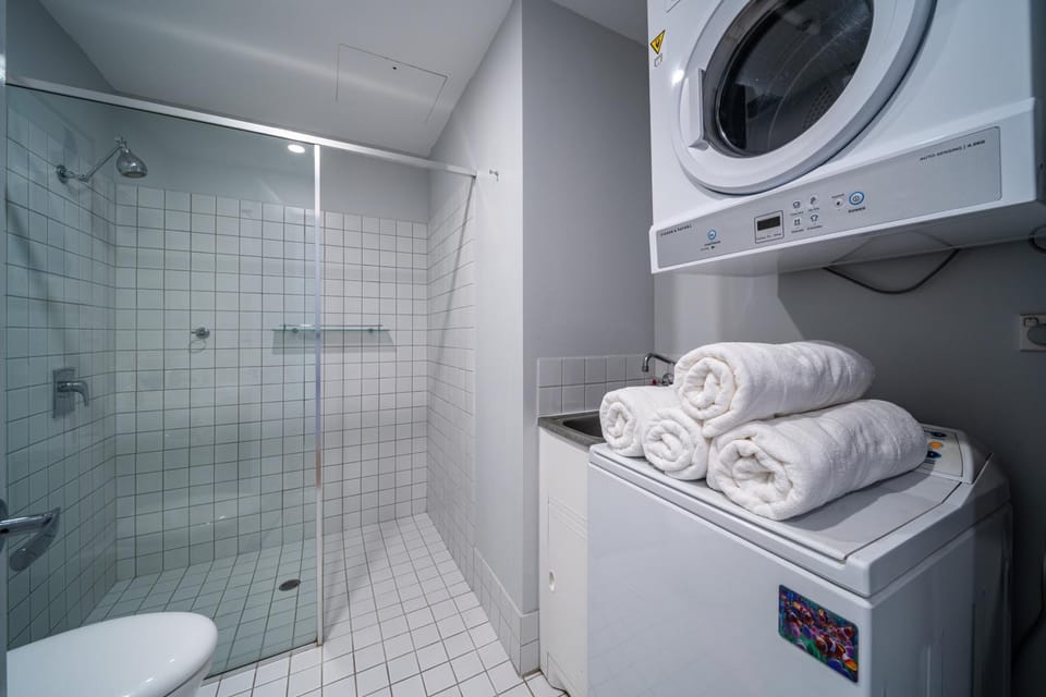 towels, washing machine, dryer