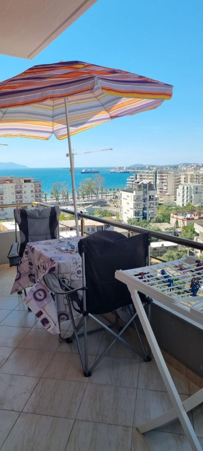 View (from property/room), Balcony/Terrace, City view, Sea view