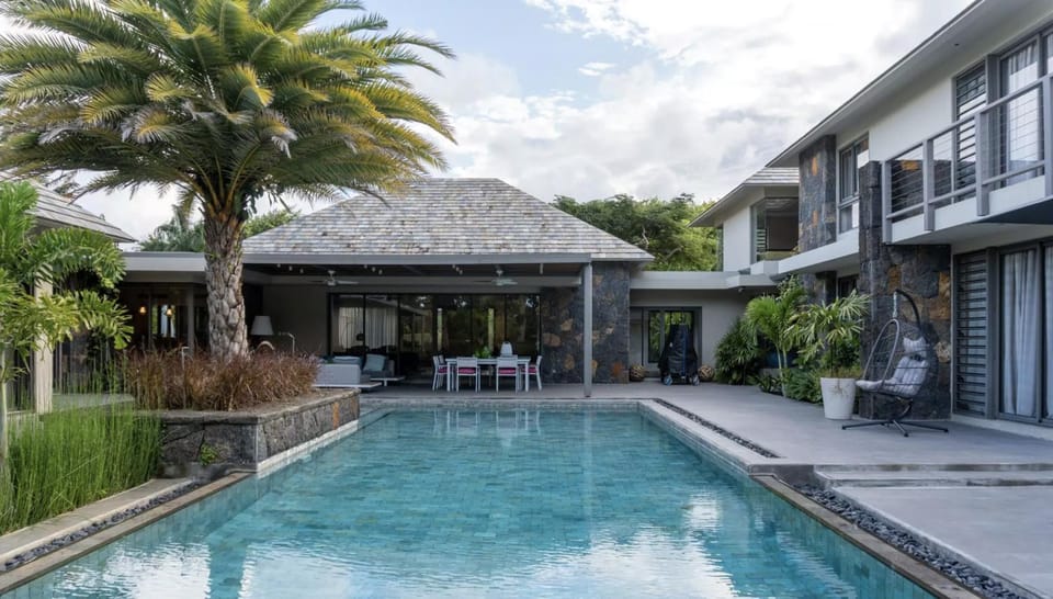 Property building, Patio, Garden, Garden view, Pool view, Swimming pool