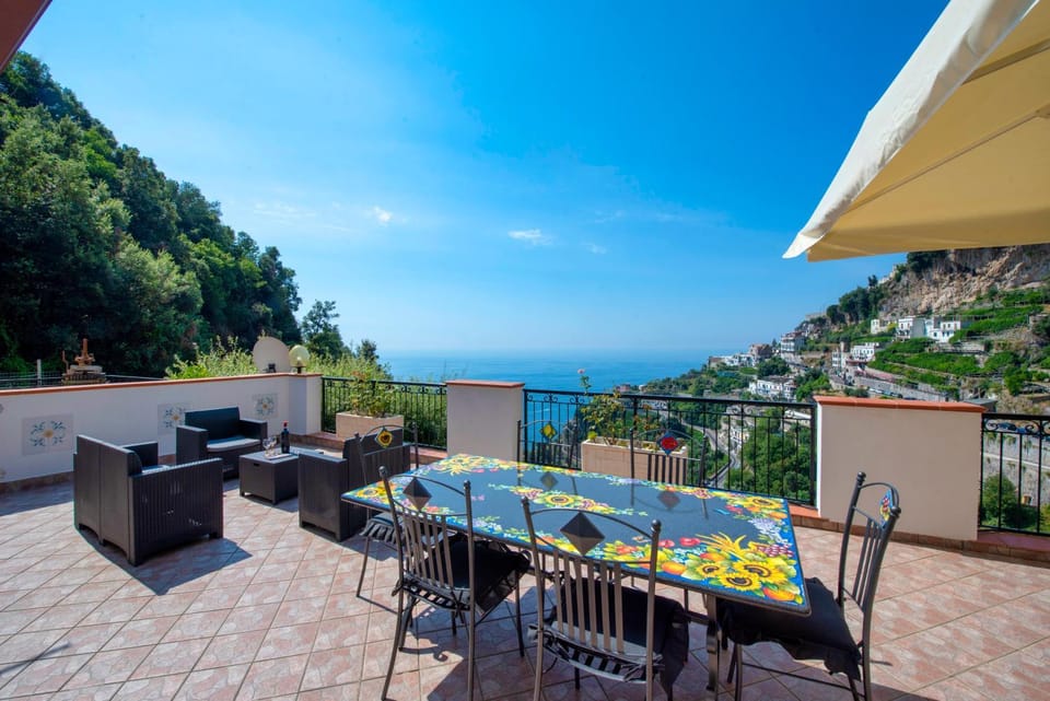 Natural landscape, View (from property/room), Balcony/Terrace, Sea view