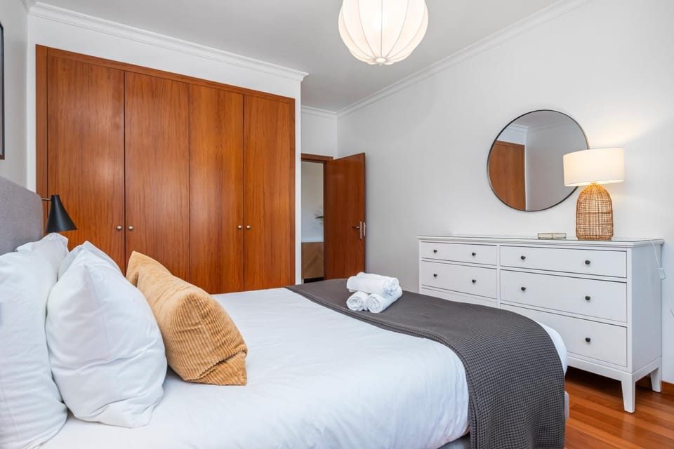Bed, Photo of the whole room, Bedroom, wardrobe