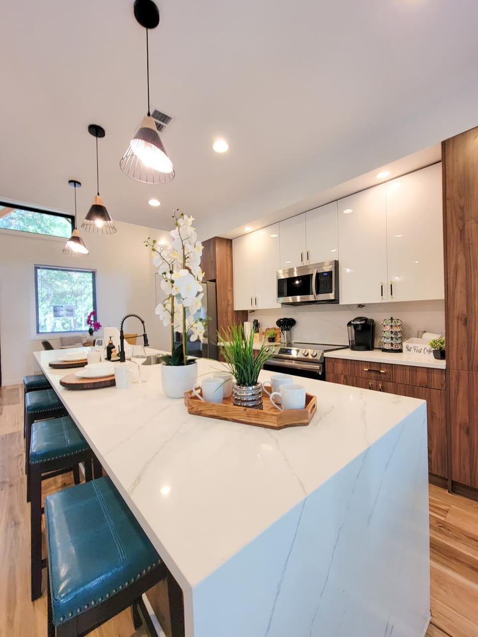 King Of The Hill House in Broken Bow