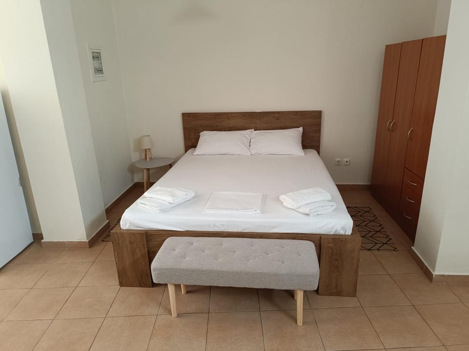 Διατίθεται Γκαρσονιέρα Apartment in Messenia