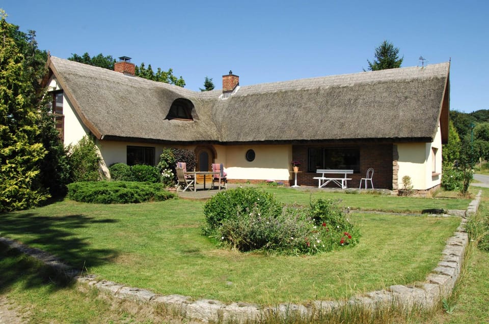 Property building, Garden, Garden