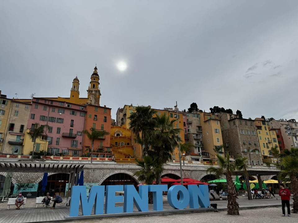 City view, Street view