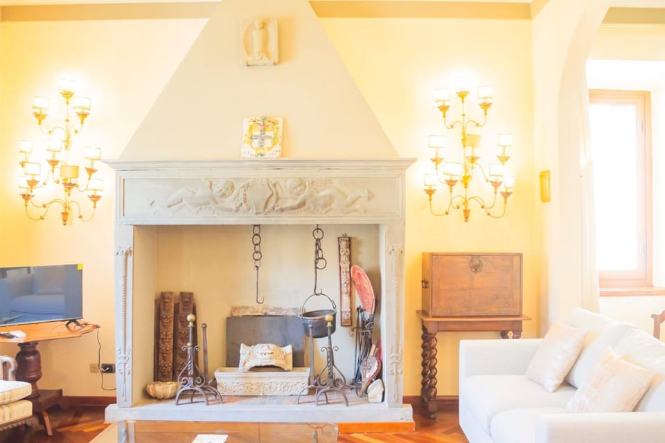 Brunelleschi Imperial House Apartment in Florence